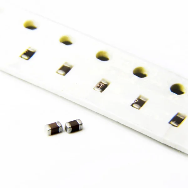 خازن اس ام دی 3PF (0603) 50V +-0.25PF% NPO